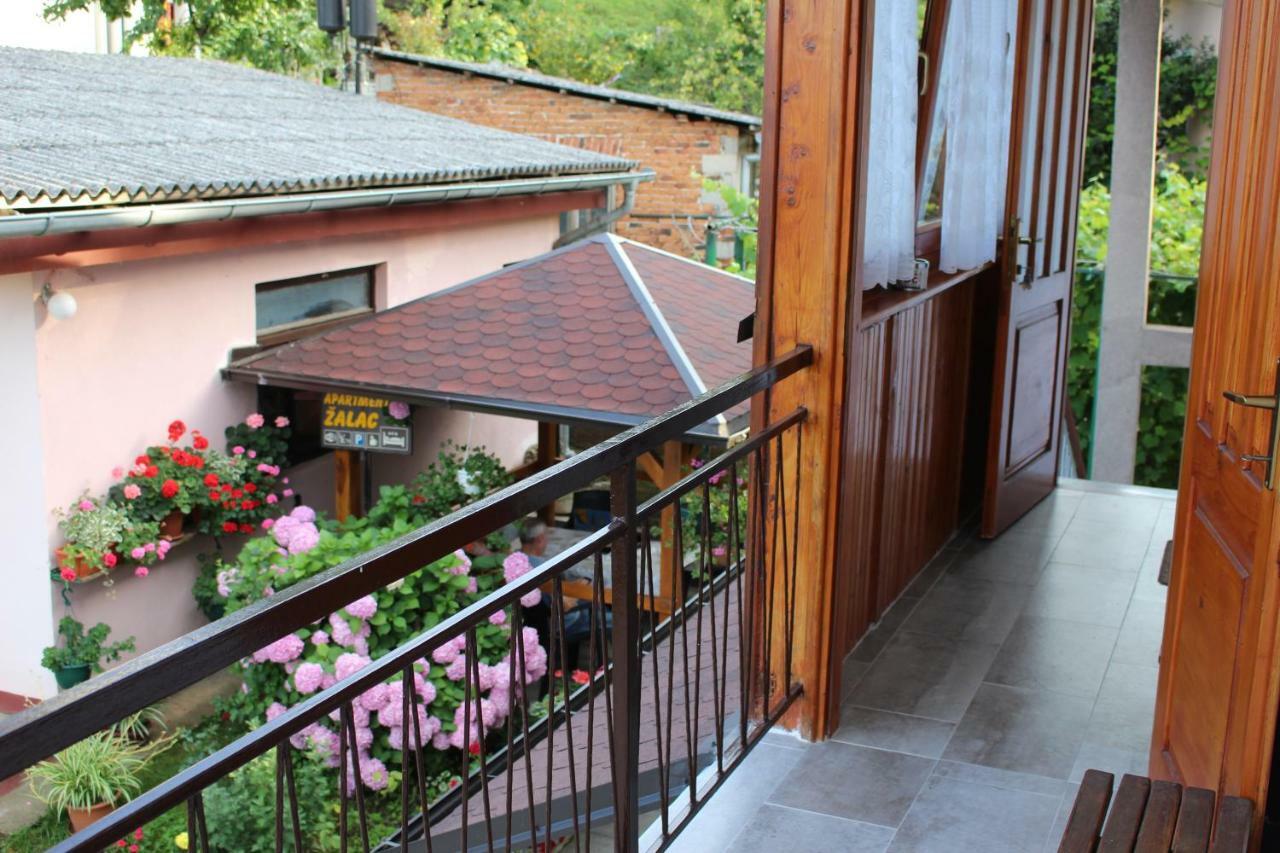 Apartment Zalac Слуни Екстериор снимка
